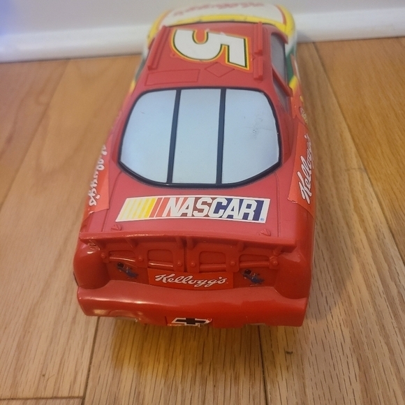 NASCAR Sasco Matchbox Storage Race Car‎ #5 Terry Labonte Monte Carlo - Picture 6 of 11